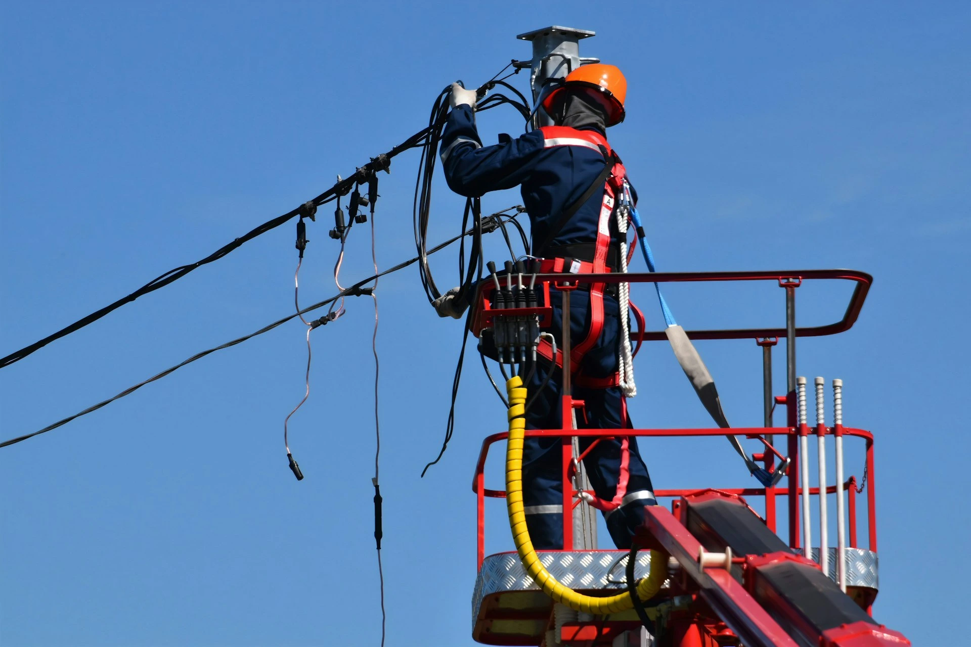 Entretien panneaux solaires : guide de maintenance annuelle